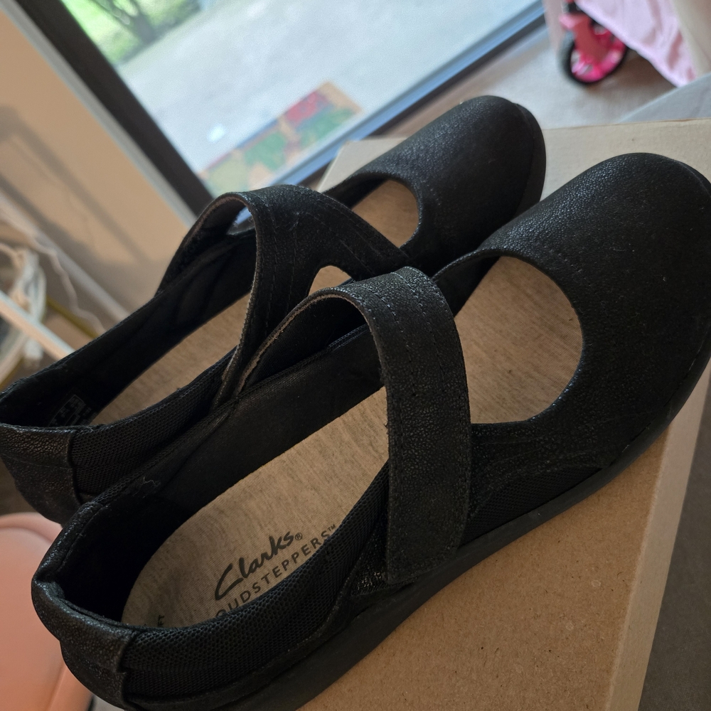 Clarks Black Flats Classic Comfort Loafers